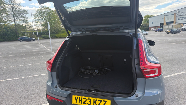 Volvo Xc40 1.5 T4 Recharge PHEV Plus Dark 5dr Auto Estate